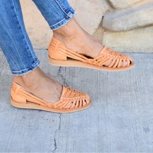 Macarena Collection Sandals women Huarache Leather Mexican Style Size 6 NWOT